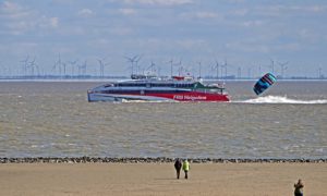 Catamaran Fähre nach Helgoland 